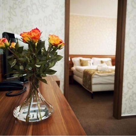 Wellness Hotel Spark Malacky Exteriör bild