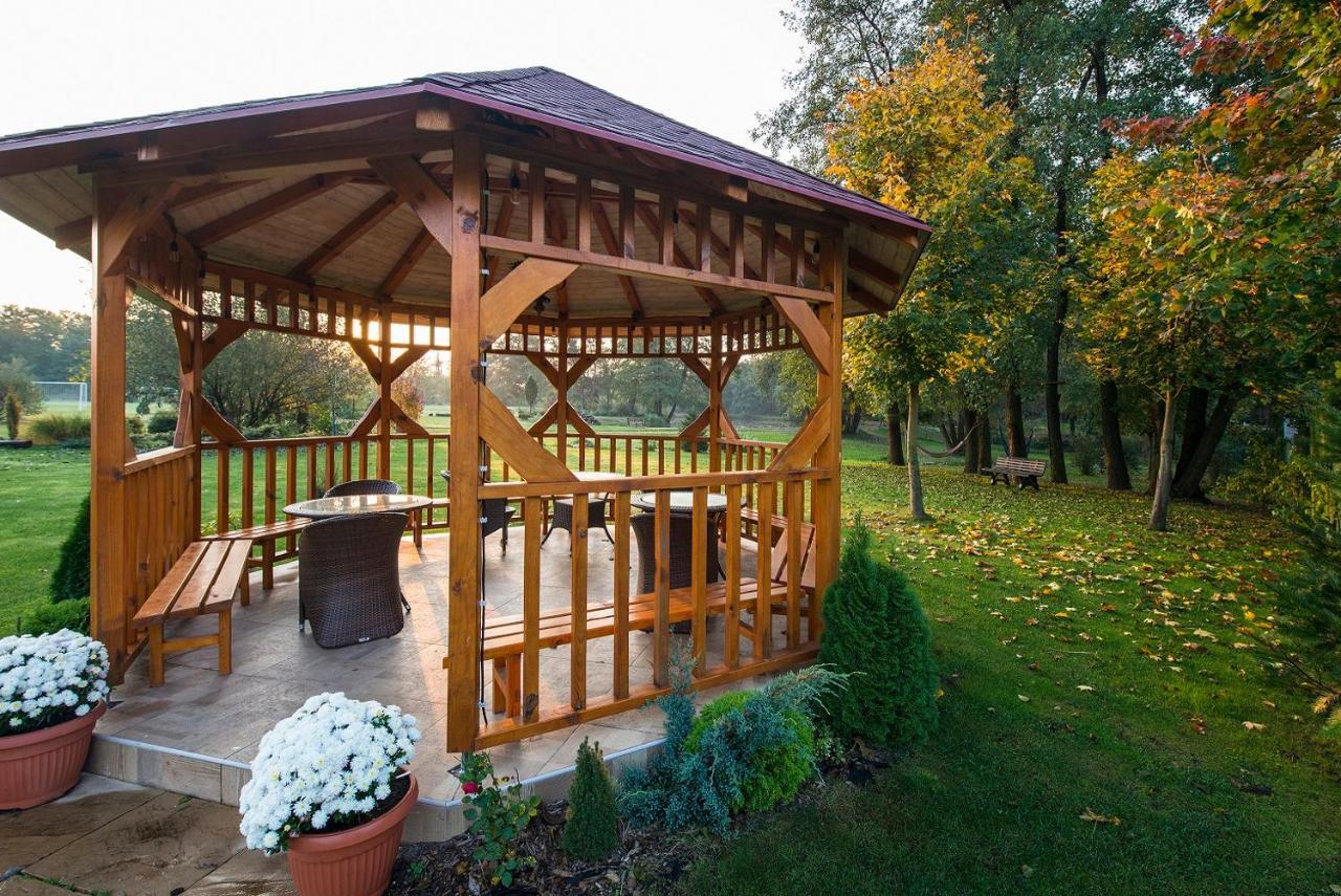 Wellness Hotel Spark Malacky Exteriör bild